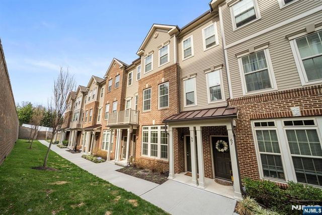 69 Arnold Drive 5810, Wood Ridge, NJ 07075