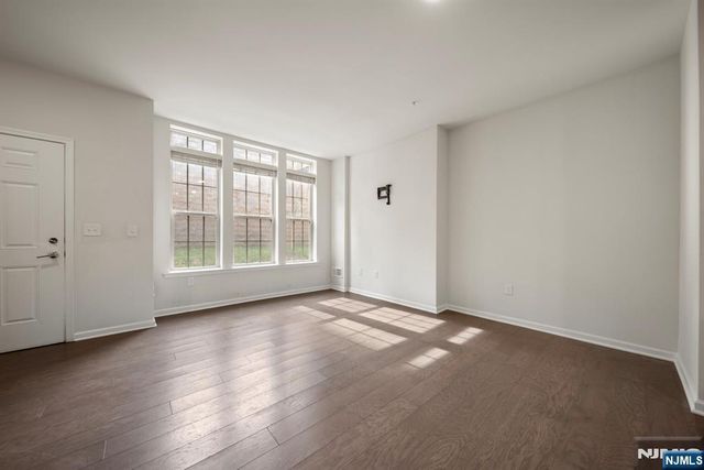 69 Arnold Drive 5810, Wood Ridge, NJ 07075