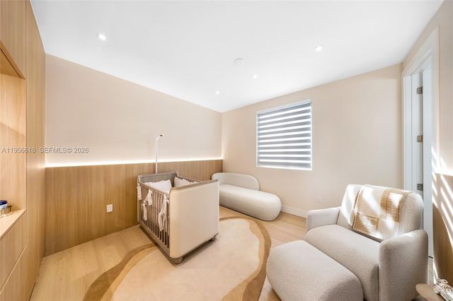 7541 NW 97th Ct, Doral, FL 33178