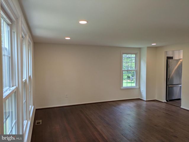 14314 WATERY MOUNTAIN CT, Centreville, VA 20120