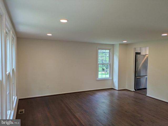 14314 WATERY MOUNTAIN CT, Centreville, VA 20120