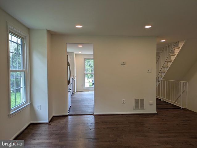 14314 WATERY MOUNTAIN CT, Centreville, VA 20120
