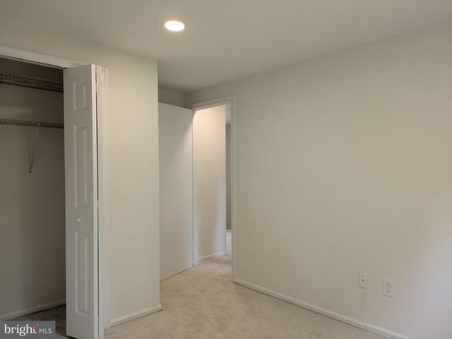 14314 WATERY MOUNTAIN CT, Centreville, VA 20120