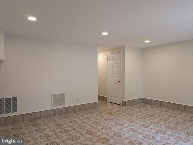 14314 WATERY MOUNTAIN CT, Centreville, VA 20120