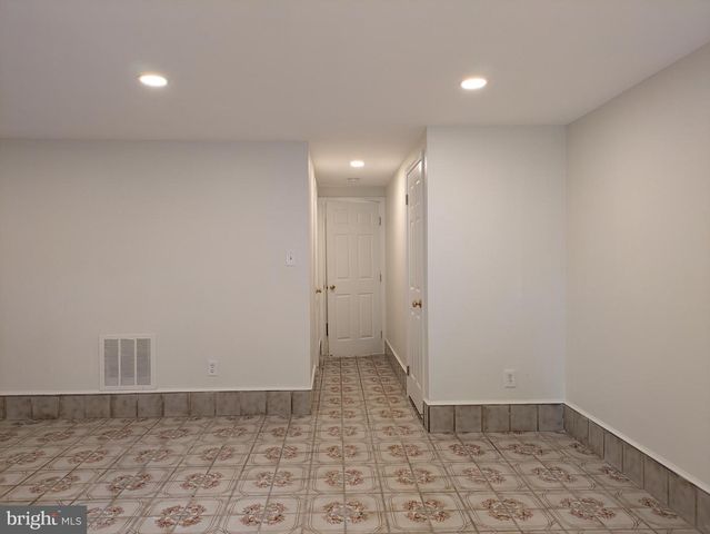 14314 WATERY MOUNTAIN CT, Centreville, VA 20120