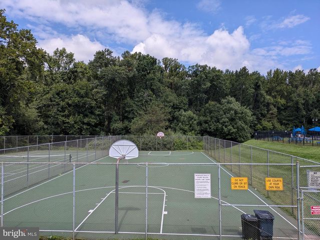 14314 WATERY MOUNTAIN CT, Centreville, VA 20120