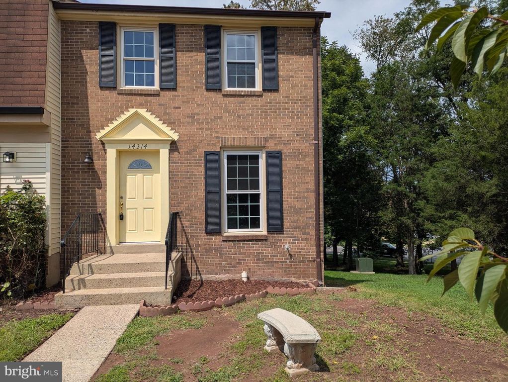 14314 WATERY MOUNTAIN CT, Centreville, VA 20120