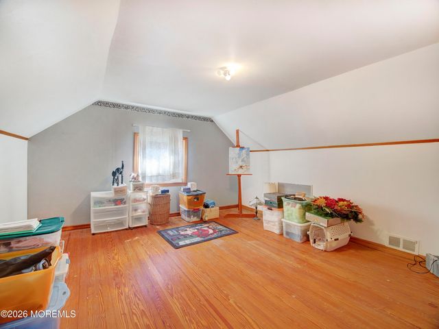 224 Chatham Avenue, Oakhurst, NJ 07755