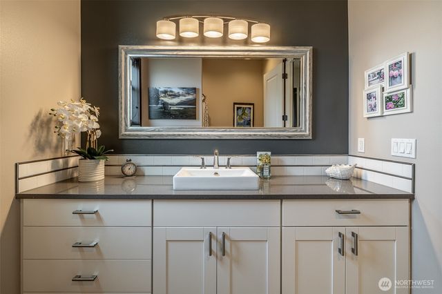 453 Spruce Court NW, East Wenatchee, WA 98802