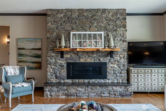 453 Spruce Court NW, East Wenatchee, WA 98802