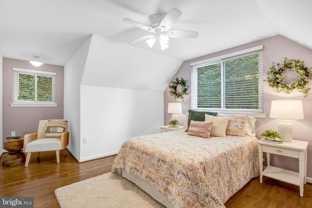 5211 ELLINGTON CT, Fairfax, VA 22032