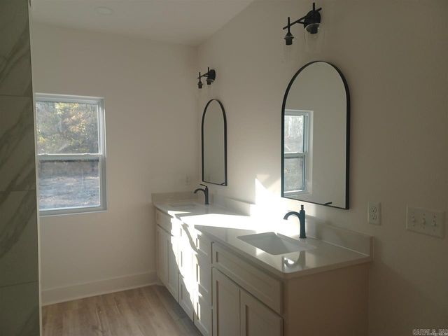 32 Sergio Way, Hot Springs Village, AR 71909