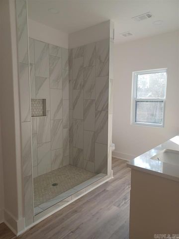 32 Sergio Way, Hot Springs Village, AR 71909