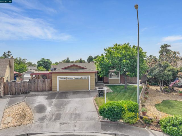 4640 Pinot Ct, Oakley, CA 94561