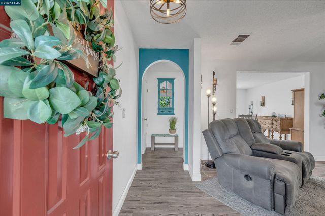 4640 Pinot Ct, Oakley, CA 94561