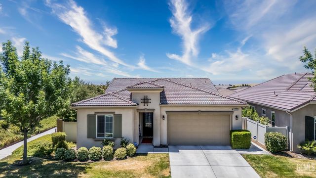 10009 Francois Lane, Bakersfield, CA 93306