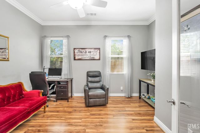 10009 Francois Lane, Bakersfield, CA 93306