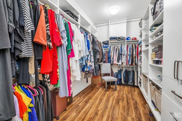 10009 Francois Lane, Bakersfield, CA 93306