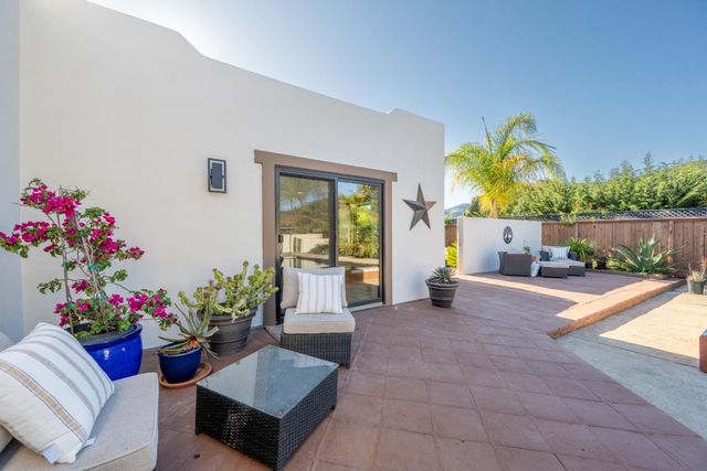 19 El Caminito, Carmel Valley, CA 93924