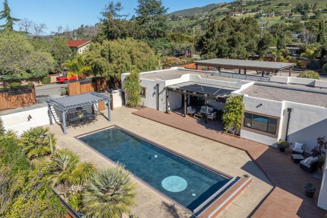 19 El Caminito, Carmel Valley, CA 93924