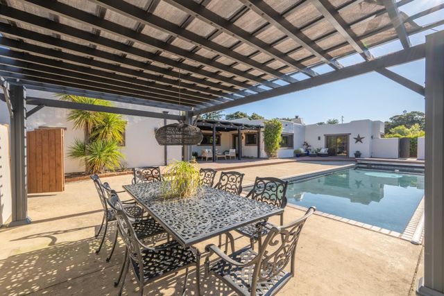 19 El Caminito, Carmel Valley, CA 93924