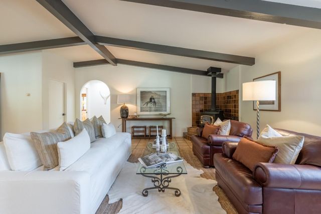 19 El Caminito, Carmel Valley, CA 93924