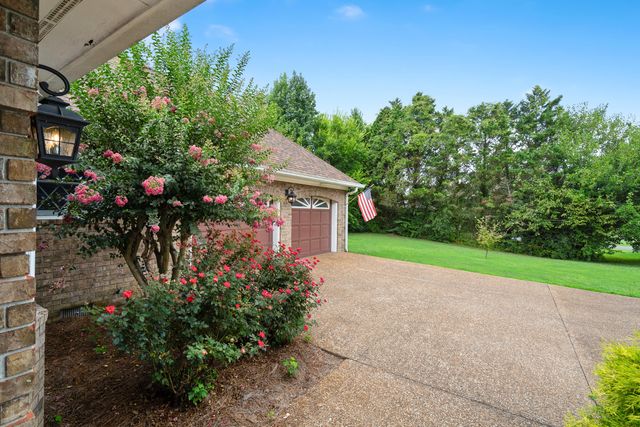 308 Pheasant Drive, Dalton, GA 30721