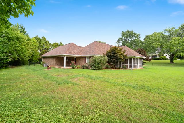 308 Pheasant Drive, Dalton, GA 30721