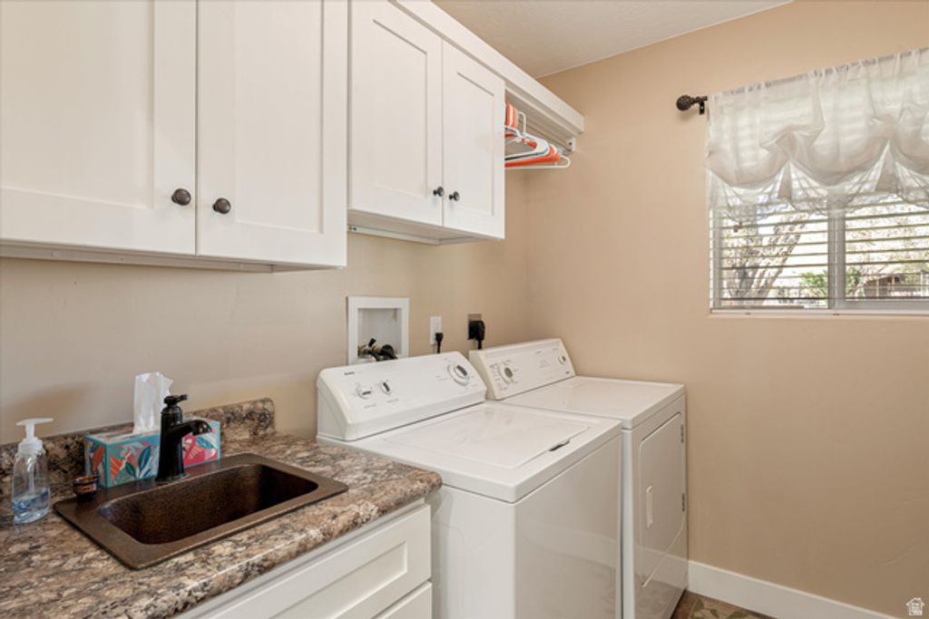 Image 13 of property listing at 36 W 960 S, Hurricane, UT 84737