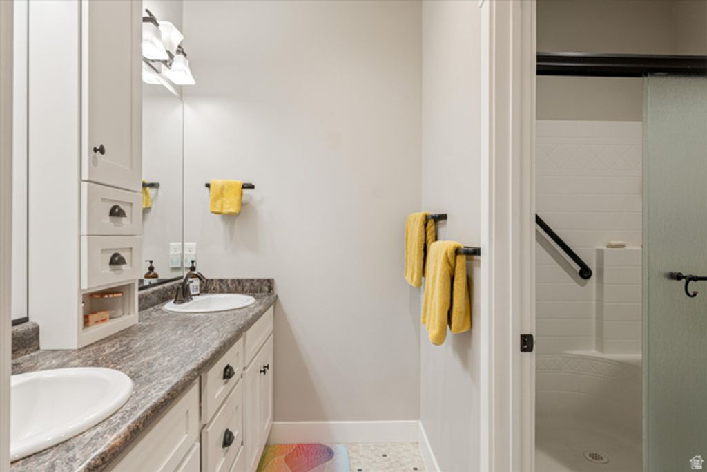 Image 22 of property listing at 36 W 960 S, Hurricane, UT 84737