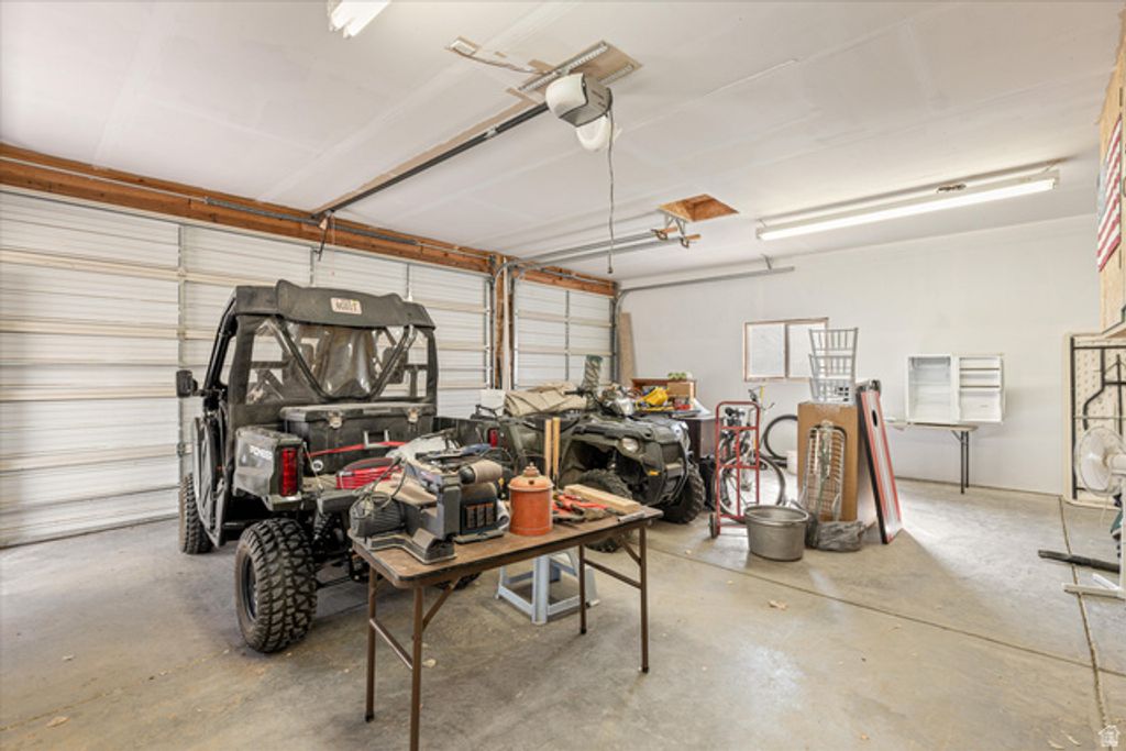 Image 31 of property listing at 36 W 960 S, Hurricane, UT 84737