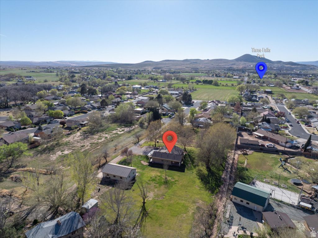 Image 50 of property listing at 36 W 960 S, Hurricane, UT 84737