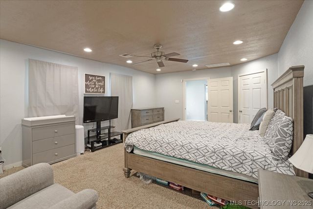 112 Hamilton Street, Bokchito, OK 74726