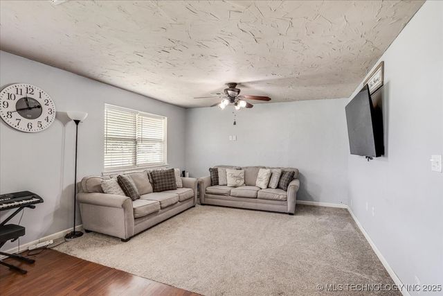112 Hamilton Street, Bokchito, OK 74726
