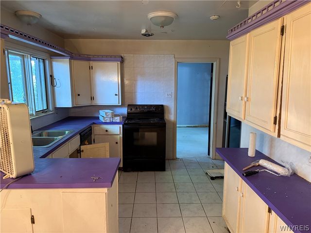 4715 Lewiston Road, Niagara Falls, NY 14305