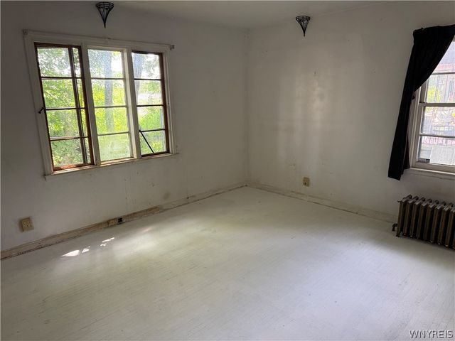 4715 Lewiston Road, Niagara Falls, NY 14305
