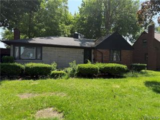 4715 Lewiston Road, Niagara Falls, NY 14305