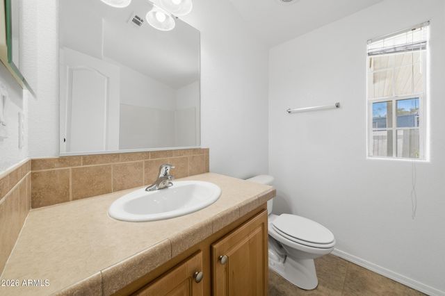 10960 N 67TH Avenue, Glendale, AZ 85304