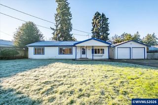 2573 Kalmia St, Sweet Home, OR 97386