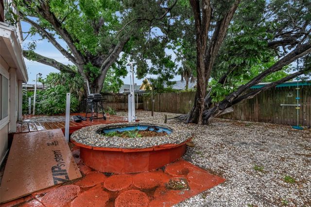 1008 16TH AVENUE W, Bradenton, FL 34205