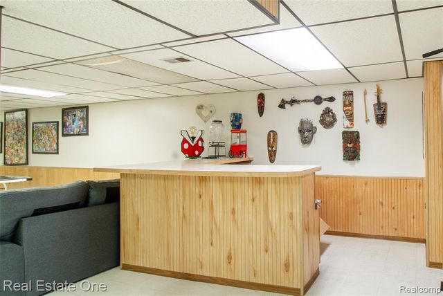 4300 Connie Drive, Sterling Heights, MI 48310