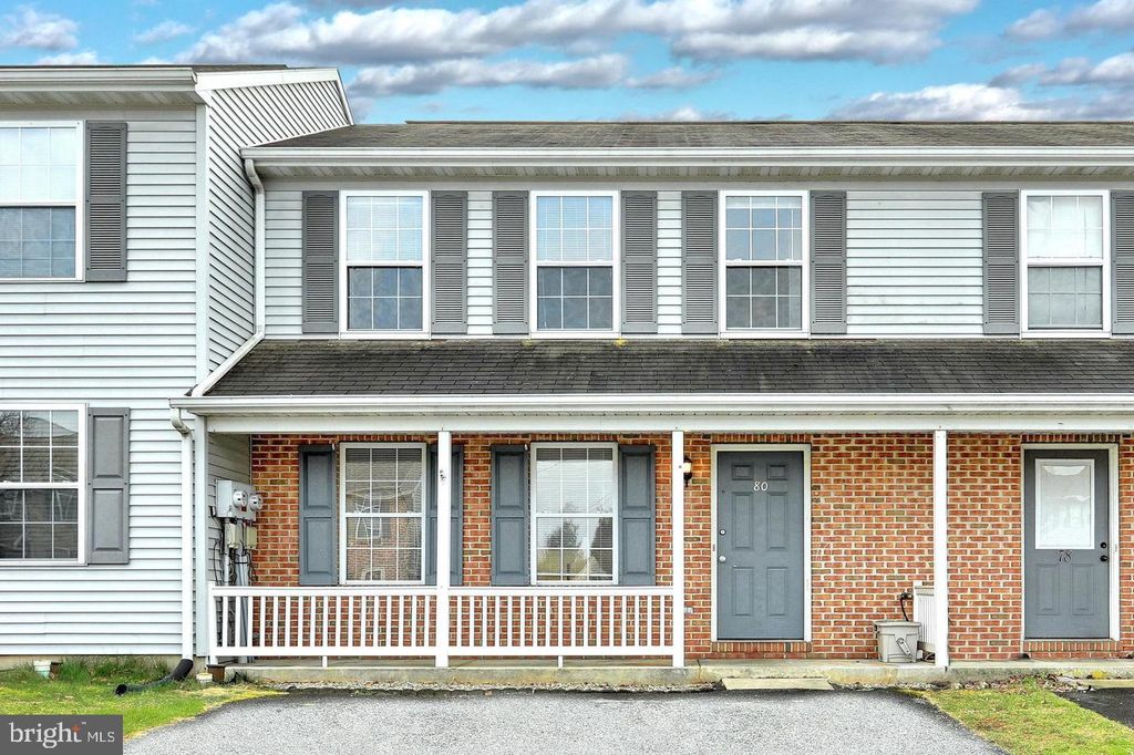 80 CHELMSFORD DR, Marietta, PA 17547