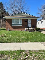 3451 Maxwell Street, Detroit, MI 48214
