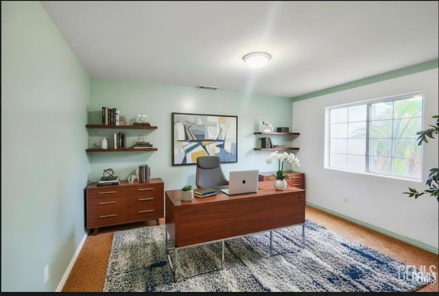 5213 San Martin Drive, Bakersfield, CA 93307