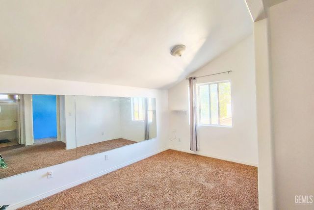 5213 San Martin Drive, Bakersfield, CA 93307