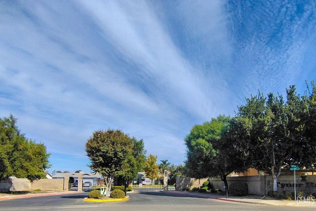 5213 San Martin Drive, Bakersfield, CA 93307