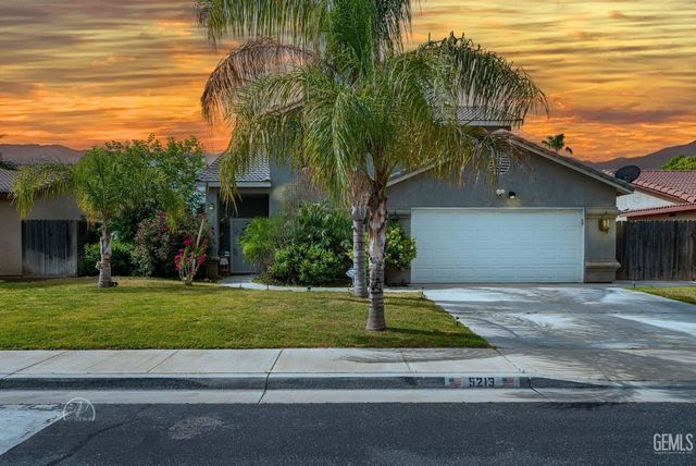 5213 San Martin Drive, Bakersfield, CA 93307