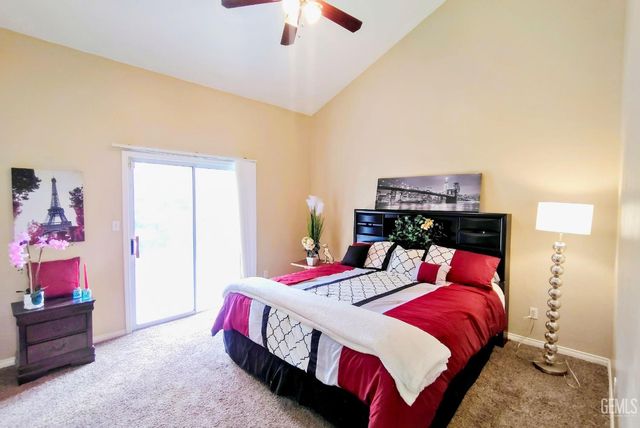 5213 San Martin Drive, Bakersfield, CA 93307