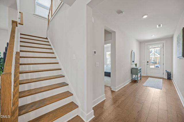 521 Roycroft Drive, Wake Forest, NC 27587