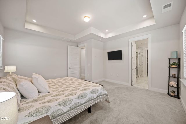 521 Roycroft Drive, Wake Forest, NC 27587